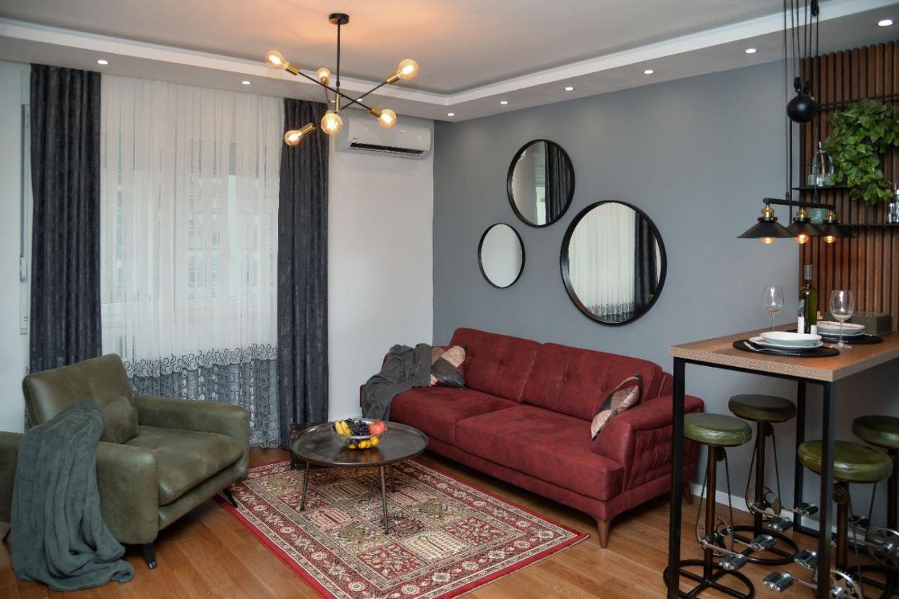 Mirror Apartment With Private Parking 诺威萨 外观 照片